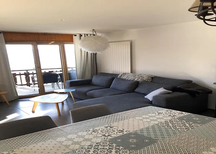 アパート In Swiss Alps Near Cable Car ヴェゾナ